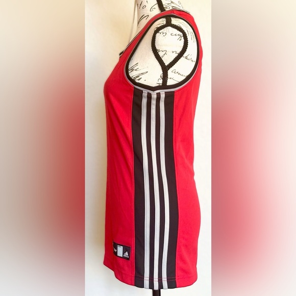 Red/Black/Gray Women's Adidas NBA for Her Sleeveless Tank Basketball Jersey NWOT - Picture 6 of 9